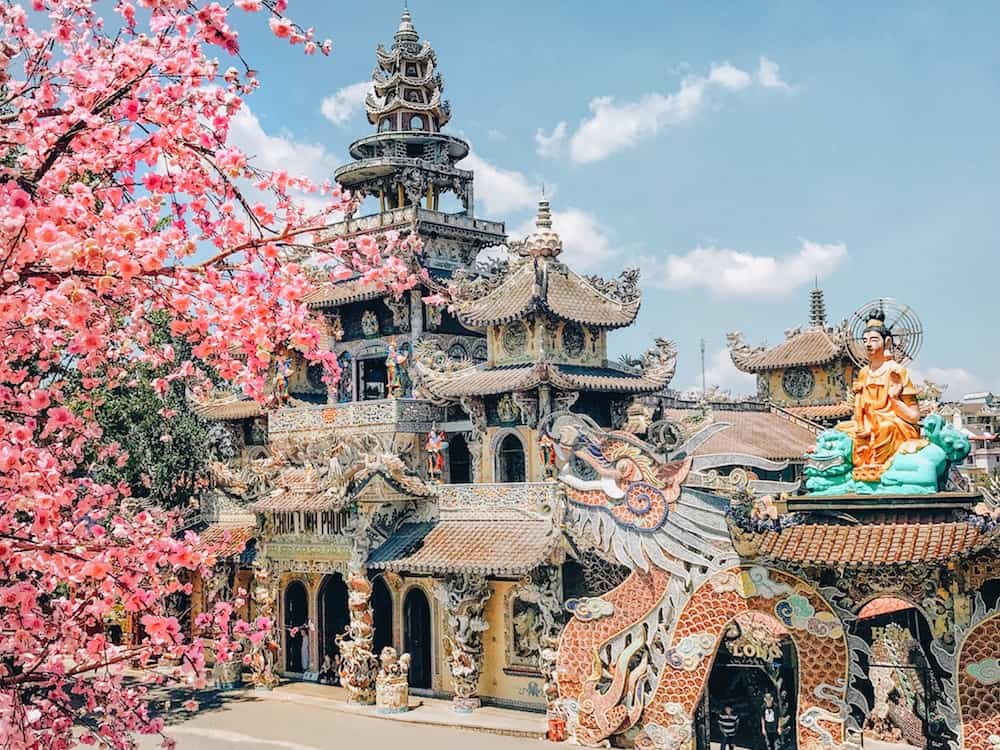 Châu Á nổi bật bởi các kiến trúc đền chùa nhuốm màu lịch sử